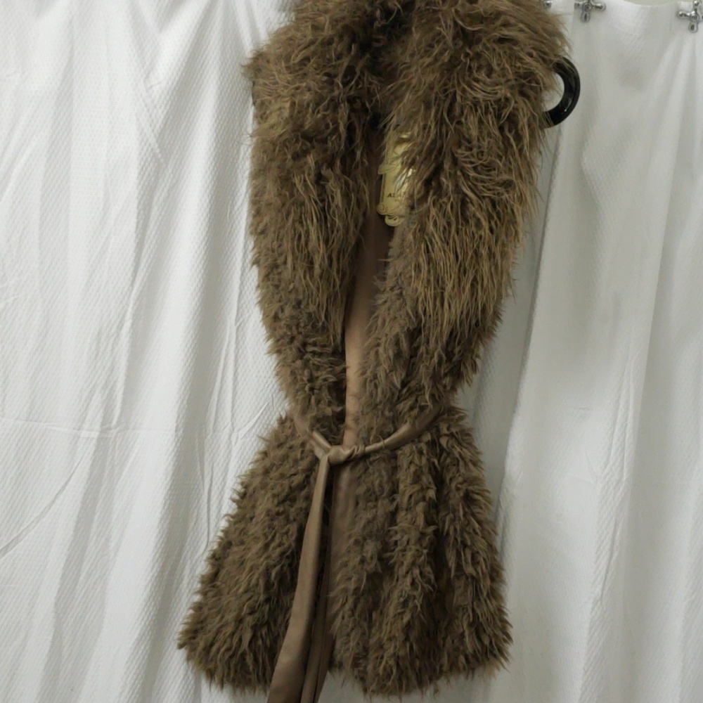 Faux fur vest S/M